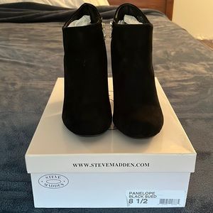 Steve Madden suede ankle booties - Gently worn